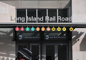 Sold by Avenue Sotheby's International Realty