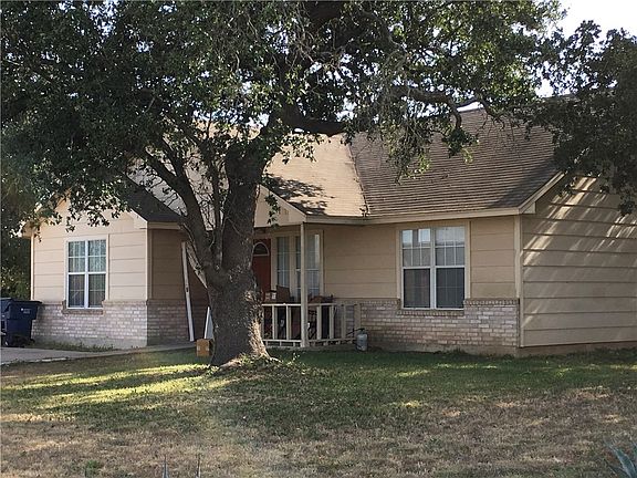 2nd image of 60 Huge Oak Dr