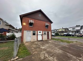 2444 4th Ave, Huntington, WV 25703