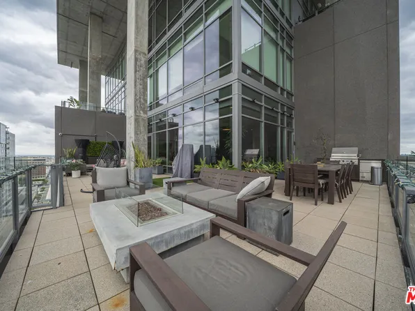 1100 S Hope St, Los Angeles, CA