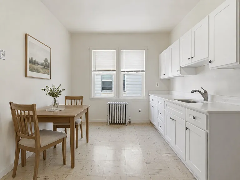 265 N 17th St #2R — Photo 1