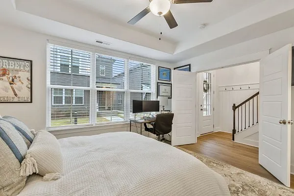 7014 Westside Cir — Photo 2