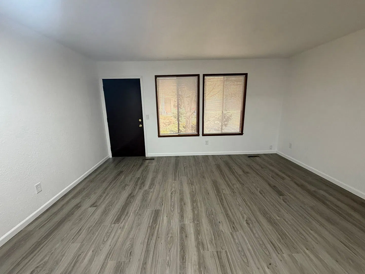 11west2 — Photo 3