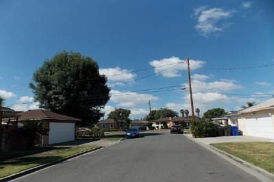 Exterior Neighborhood (street photo)