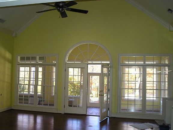 Great Room with Fireplace