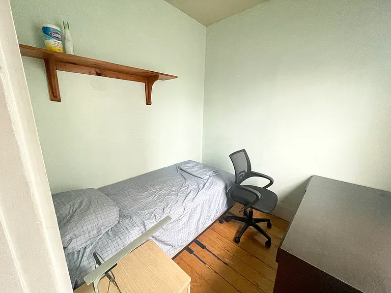 1562 Tremont St #2 — Photo 13