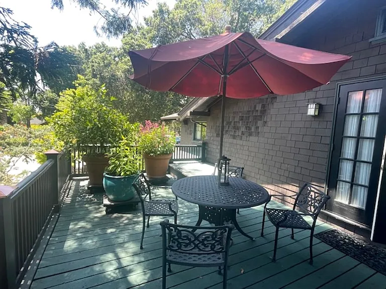 1101 Emerson St — Photo 10