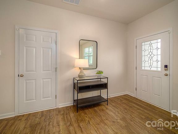 4th image of 9323 Ketchum Dr