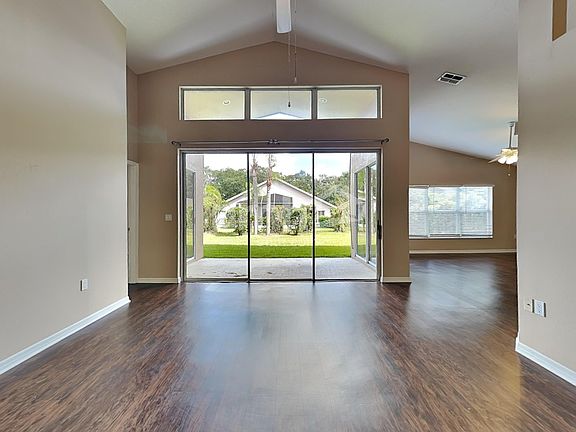 4th image of 3144 Bent Creek Dr