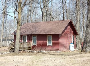 9540 Perch Bay Rd, Manistique, MI 49854