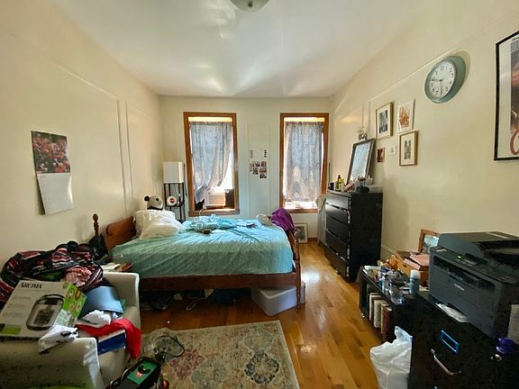 2nd image of 291 Crown St APT D7