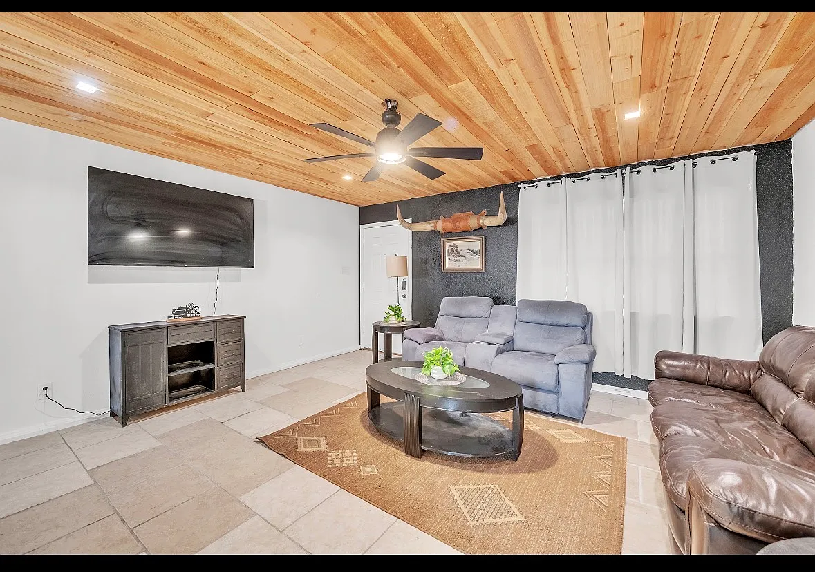 2503 Little Nolan Rd — Photo 4