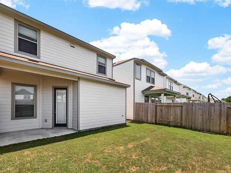 13412 Sun Cay Dr — Photo 42