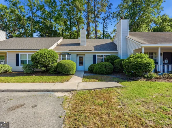 22 Longview Bluff Dr E, Savannah, GA 31419