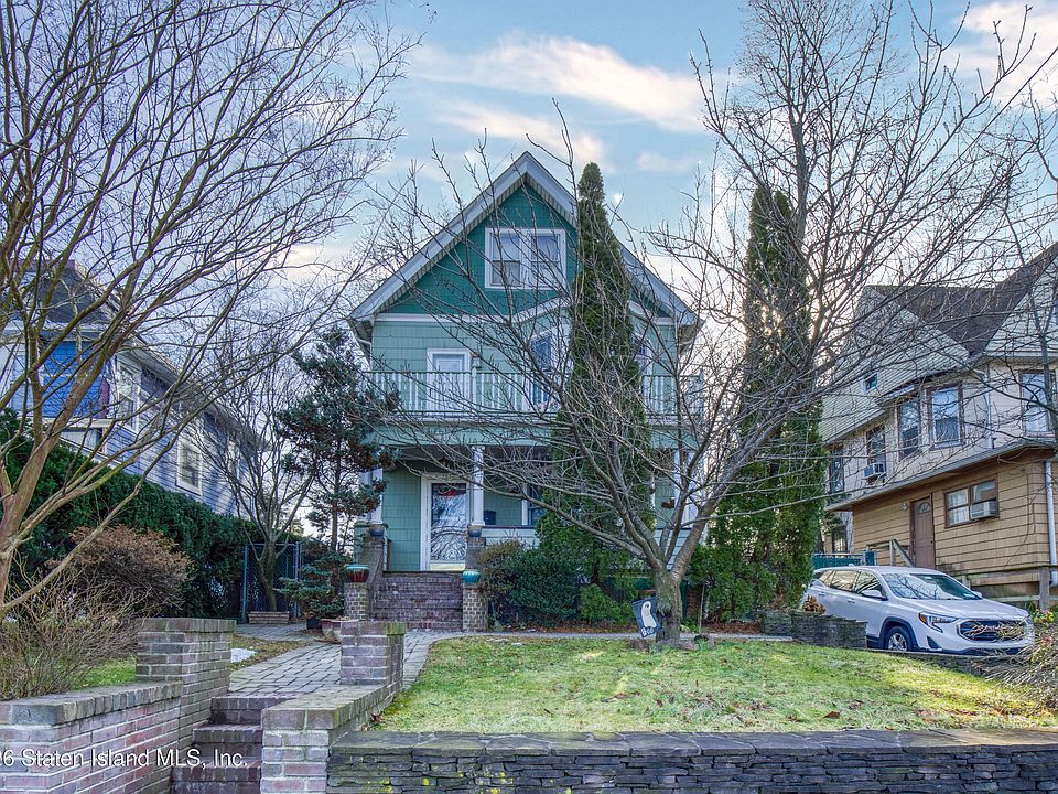 1st image of 1046 Forest Ave