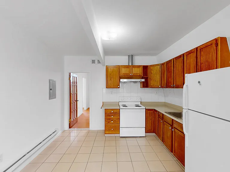 1644 Atlantic Ave #3 — Photo 3