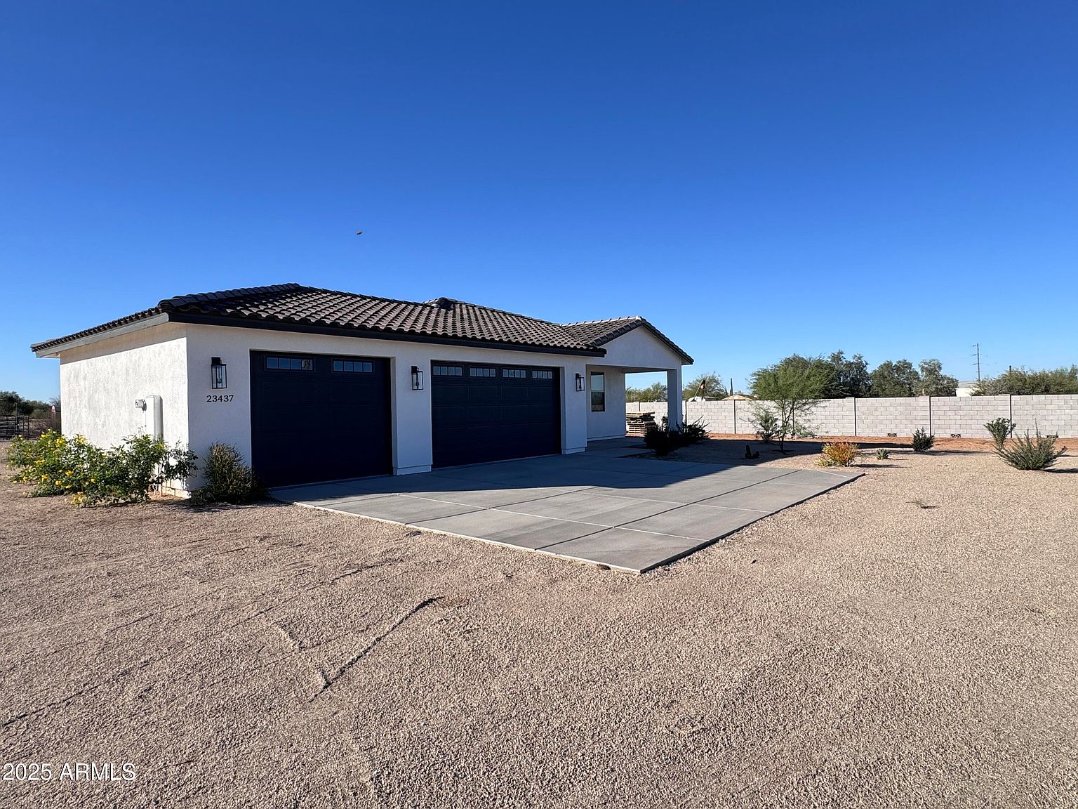 Cactus✩ 23437 E Cactus Forest Road, Florence, AZ 85132 | MLS #6972623 | Zillow