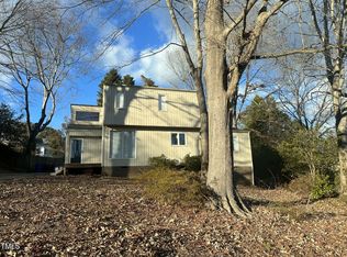 6913 Three Bridges Cir, Raleigh, NC 27613