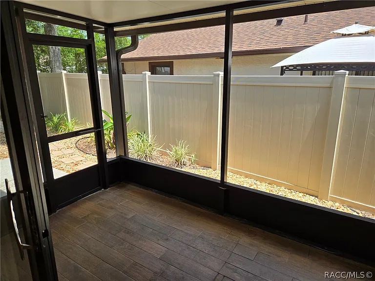 87 Golfview Dr — Photo 22