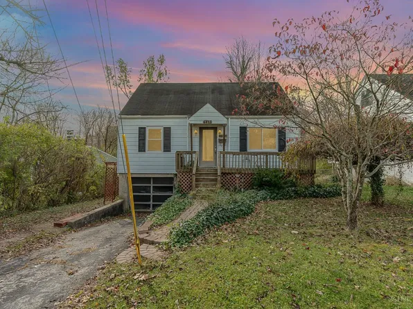 6815 Sunray St, Cincinnati, OH 45230