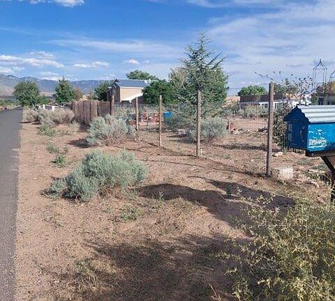 5th image of 585 Angel Rd