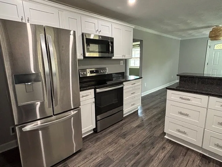 500 Lenox Ave — Photo 10