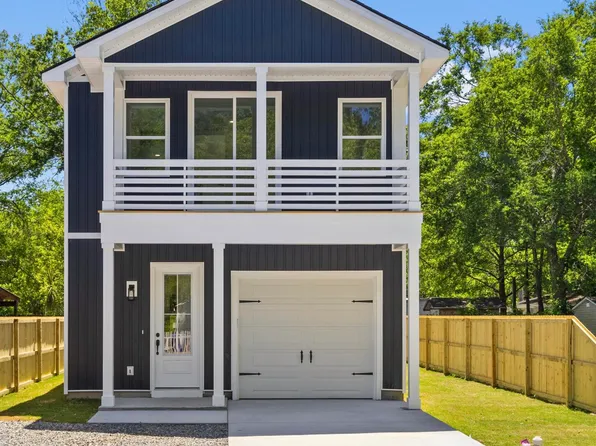 1917 Jason St, North Charleston, SC 29406