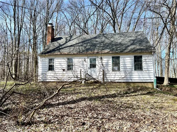 6307 Miller Rd, Brecksville, OH 44141