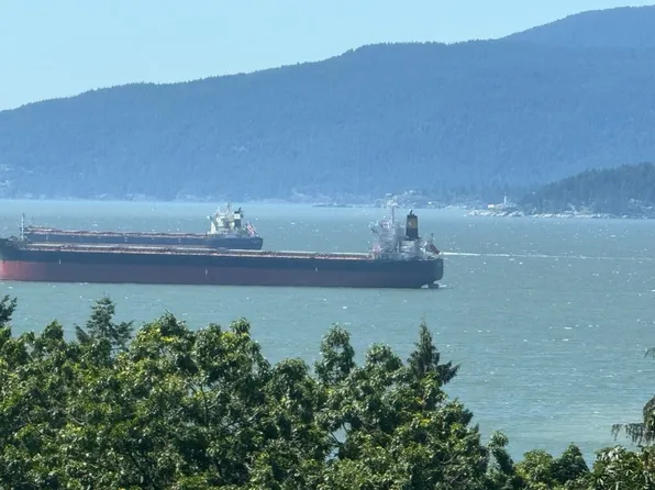 2077 Nelson St #1201, Vancouver, BC V6G 2Y2