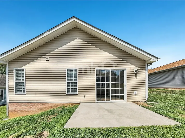 115 Bristol View Cir — Photo 15