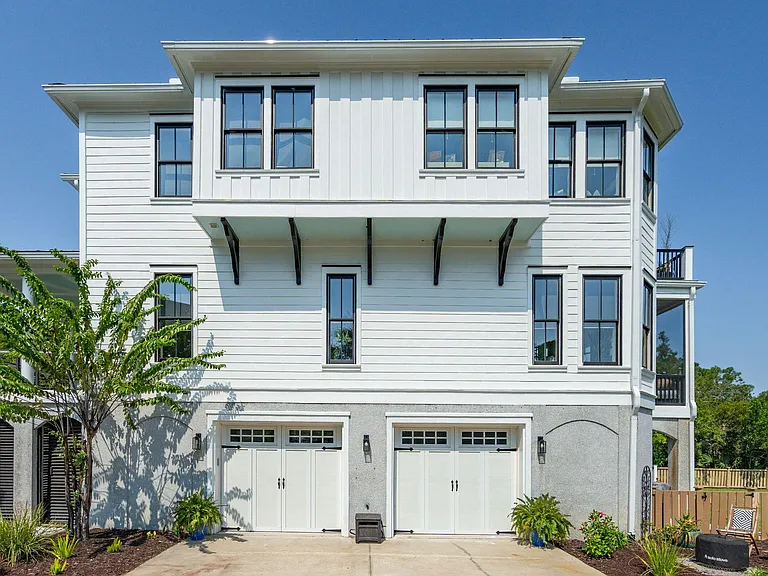 1212 Winding Creek Ct — Photo 42