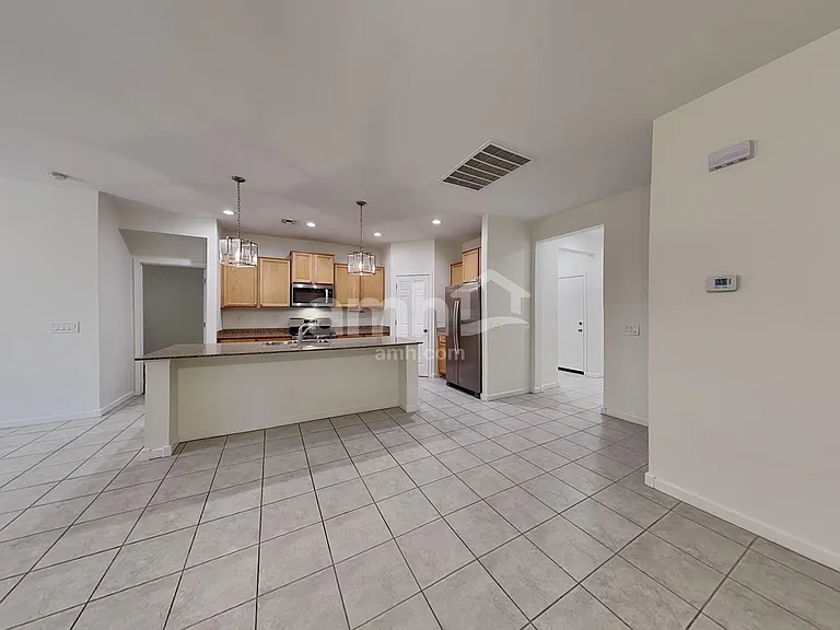 701 W Micanopy Trl — Photo 5