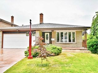 48 Arkona Dr, Toronto, ON M1T1X3