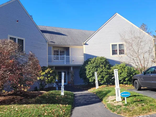 2114 Heatherwood, Yarmouth Port, MA 02675