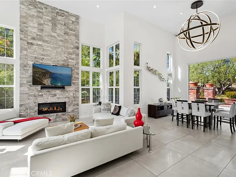 3 Bridgeport Rd — Photo 6