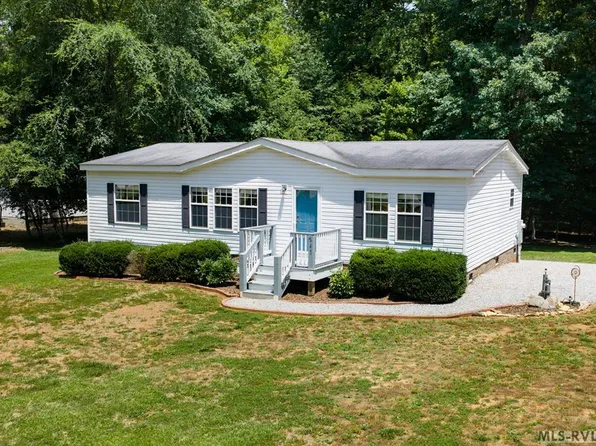 241 S Holiday Dr, Macon, NC 27551