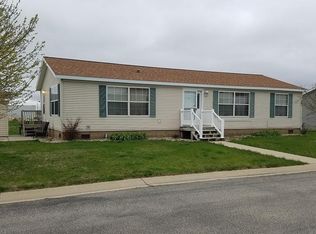 601 Geranium St SE, Rochester, MN 55904