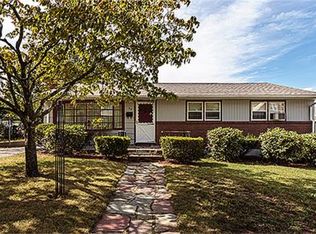 97 Madison Ave, Watertown, MA 02472