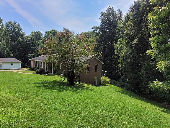 3rd image of 336 Crow Rd