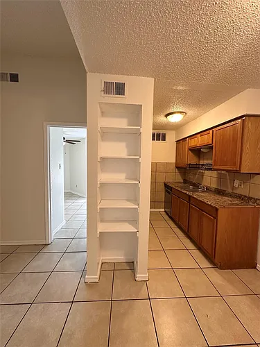4322 Gillis St #206 Photo 1