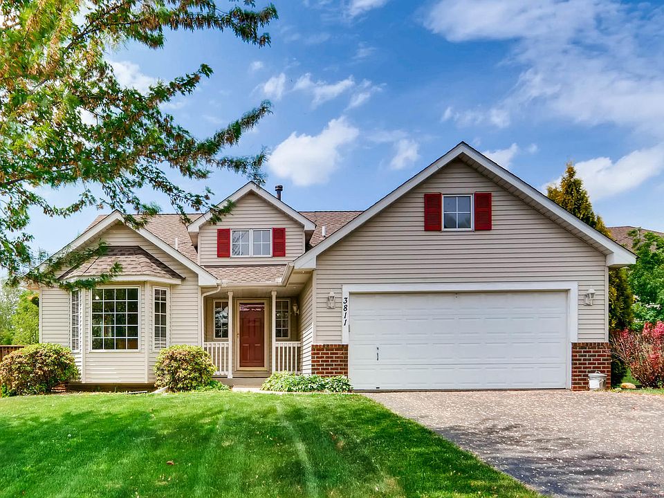 1st image of 3811 Oxford Dr