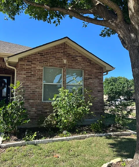 9554 Byron Dr — Photo 11