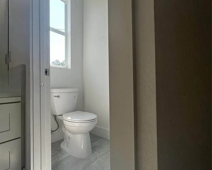1133 Leader St — Photo 12