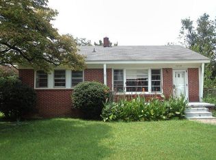 1642 Oak St, Cayce, SC 29033