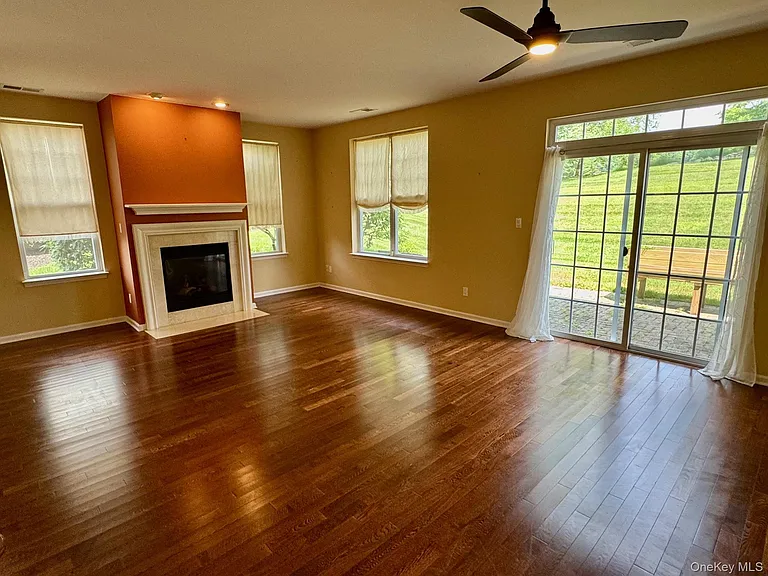 8 Green Ct — Photo 10