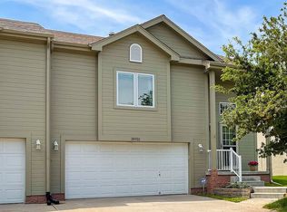 18921 K St, Omaha, NE 68135