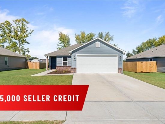 3217 E Hagen St, Siloam Springs, AR 72761