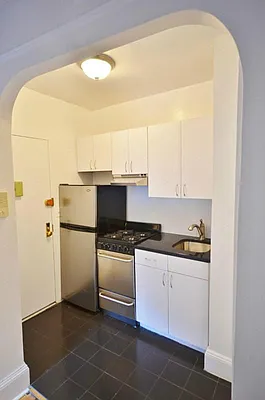 Rented by Keller Williams NYC | media 17