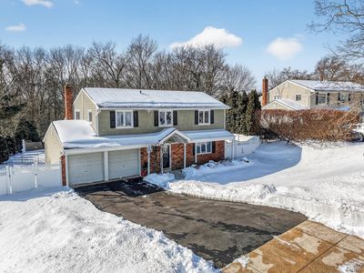 18 Hill Lane, Smithtown, NY, 11787