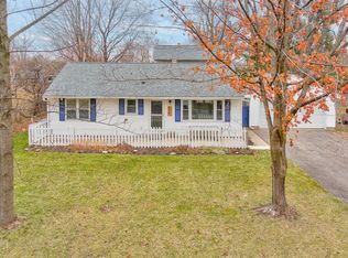 512 Sycamore St, Westfield, IN